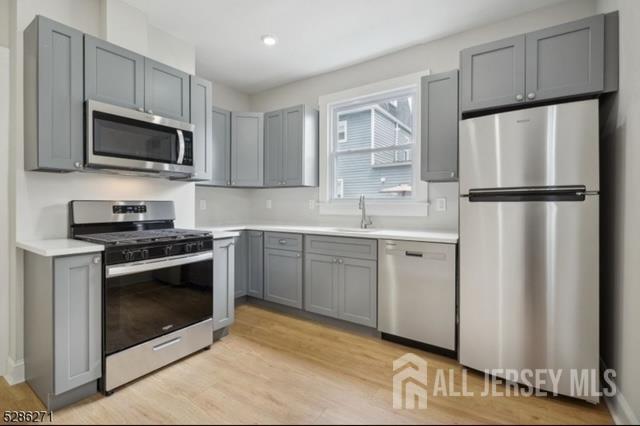 60 Cambridge Street East Orange NJ 07018