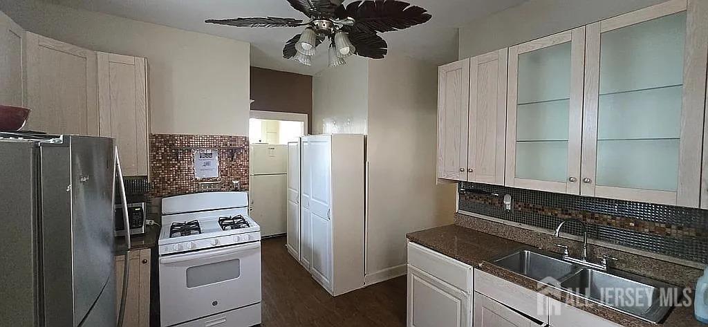 310 S 4th Avenue Highland Park NJ 08904
