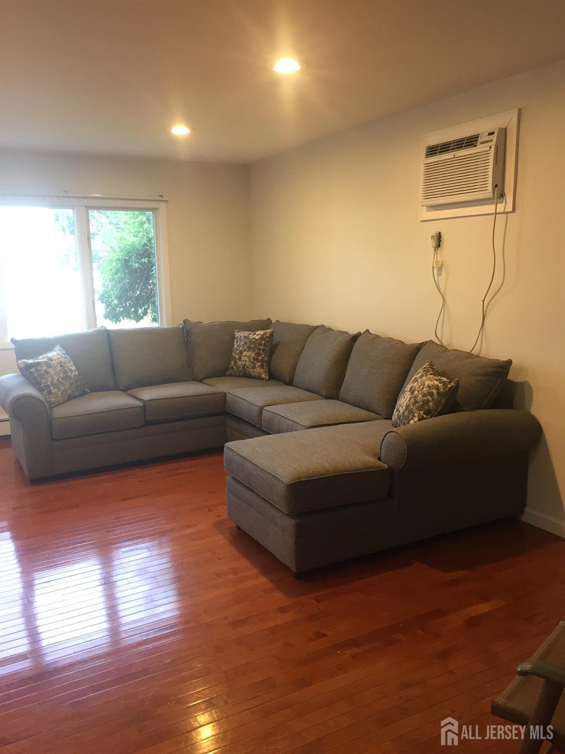 147 Beech Street Fords NJ 08863
