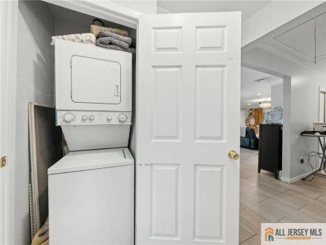 899 Green Street Iselin NJ 08830