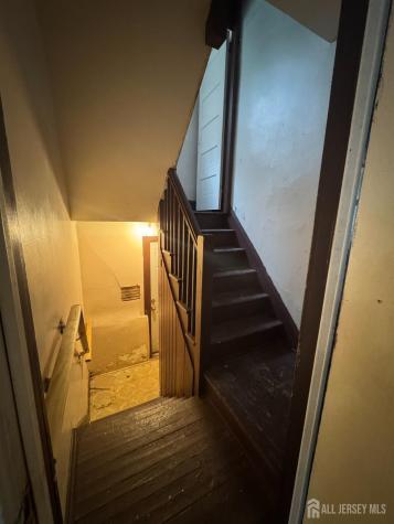 181 Redmond Street New Brunswick NJ 08901