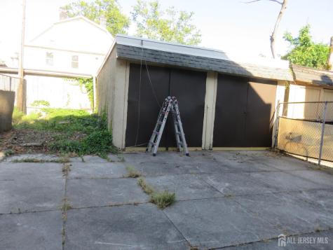 68 Catalpa Avenue Perth Amboy NJ 08861