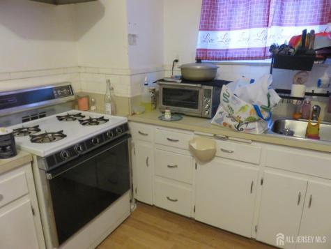 68 Catalpa Avenue Perth Amboy NJ 08861