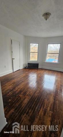 212 3rd Street Newark NJ 07107