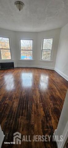 212 3rd Street Newark NJ 07107