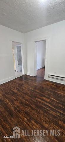 212 3rd Street Newark NJ 07107