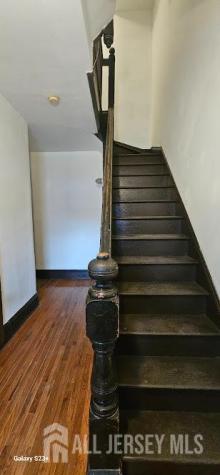 212 3rd Street Newark NJ 07107
