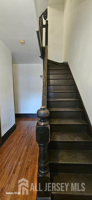212 3rd Street Newark NJ 07107