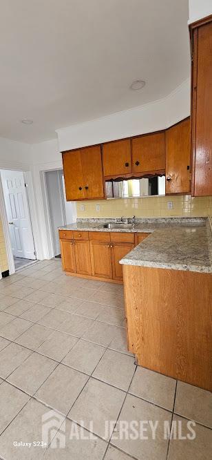 212 3rd Street Newark NJ 07107