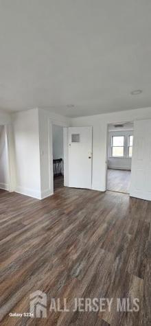 212 3rd Street Newark NJ 07107