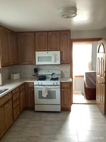 492 Sayre Avenue Perth Amboy NJ 08861
