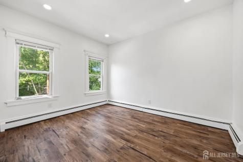94 Eaton Place East Orange NJ 07017