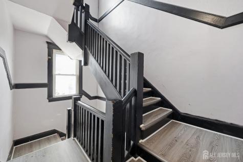 94 Eaton Place East Orange NJ 07017