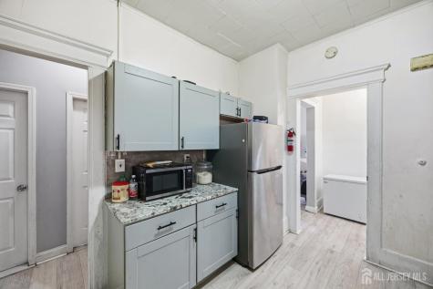 94 Eaton Place East Orange NJ 07017