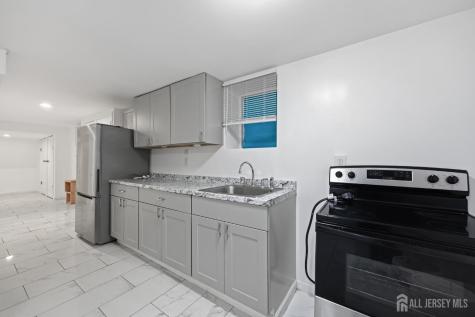 94 Eaton Place East Orange NJ 07017