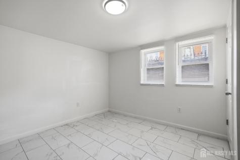94 Eaton Place East Orange NJ 07017