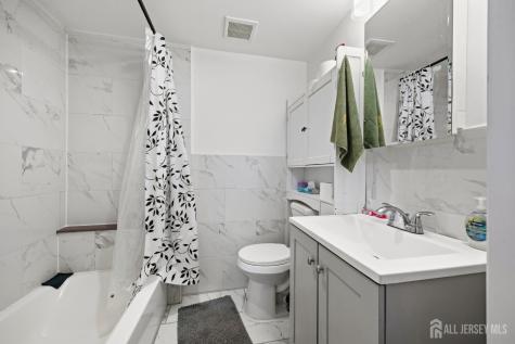 94 Eaton Place East Orange NJ 07017