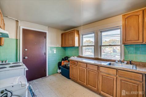 312 Rhode Island Avenue East Orange NJ 07018