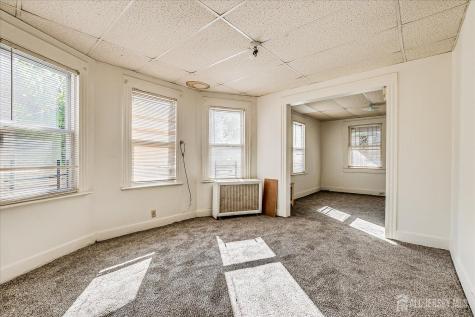 312 Rhode Island Avenue East Orange NJ 07018