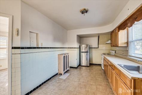 312 Rhode Island Avenue East Orange NJ 07018