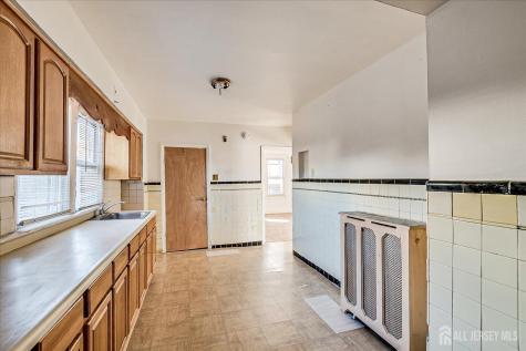312 Rhode Island Avenue East Orange NJ 07018