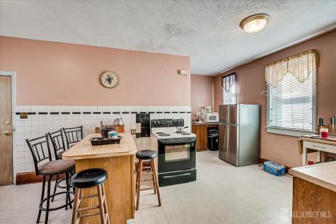 312 Rhode Island Avenue East Orange NJ 07018