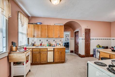 312 Rhode Island Avenue East Orange NJ 07018