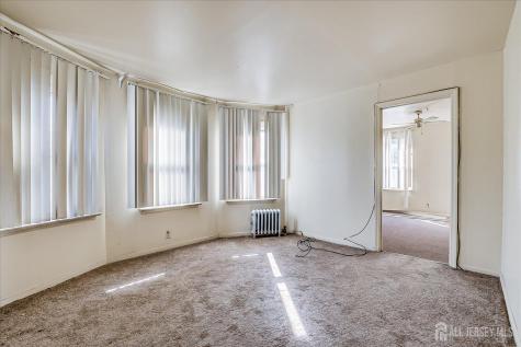 312 Rhode Island Avenue East Orange NJ 07018