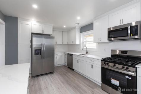 324 Harper Place Highland Park NJ 08904
