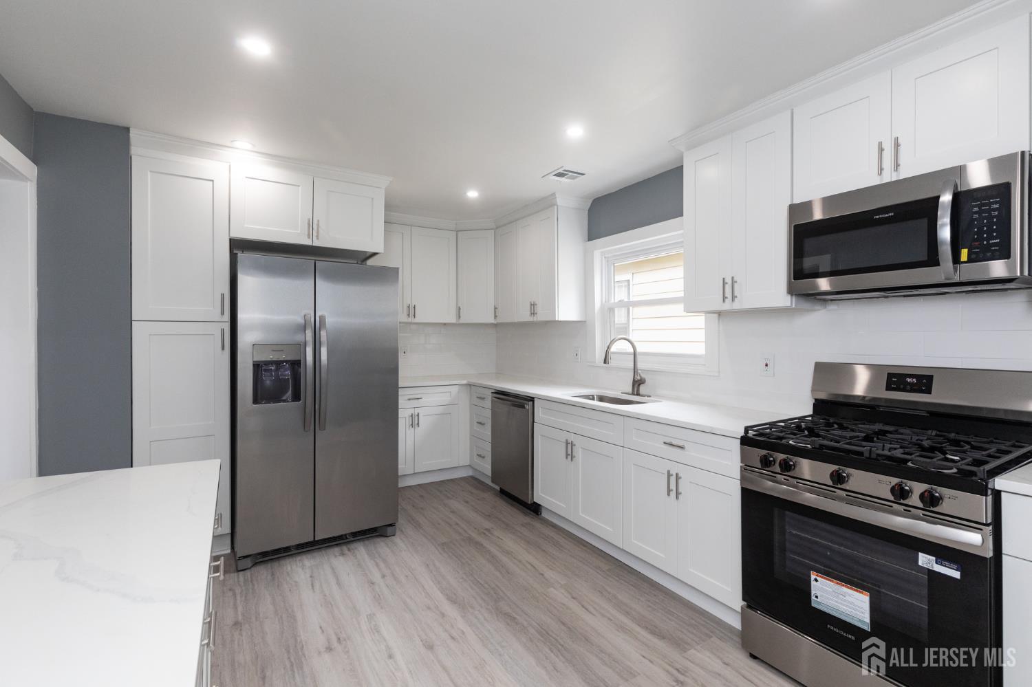 324 Harper Place Highland Park NJ 08904