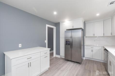 324 Harper Place Highland Park NJ 08904