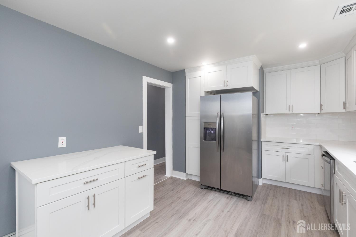 324 Harper Place Highland Park NJ 08904