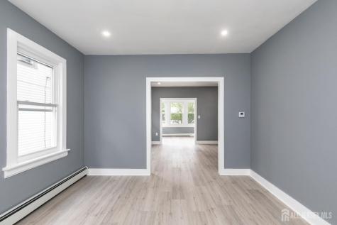 324 Harper Place Highland Park NJ 08904