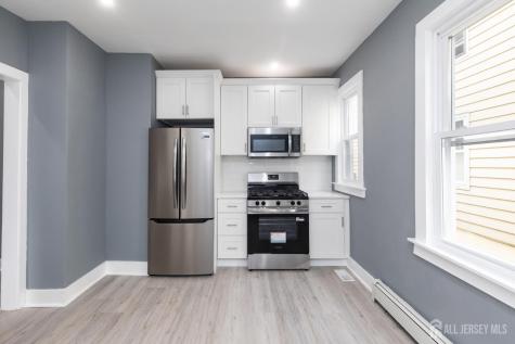 324 Harper Place Highland Park NJ 08904