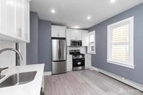 324 Harper Place Highland Park NJ 08904