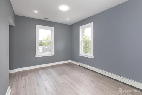 324 Harper Place Highland Park NJ 08904