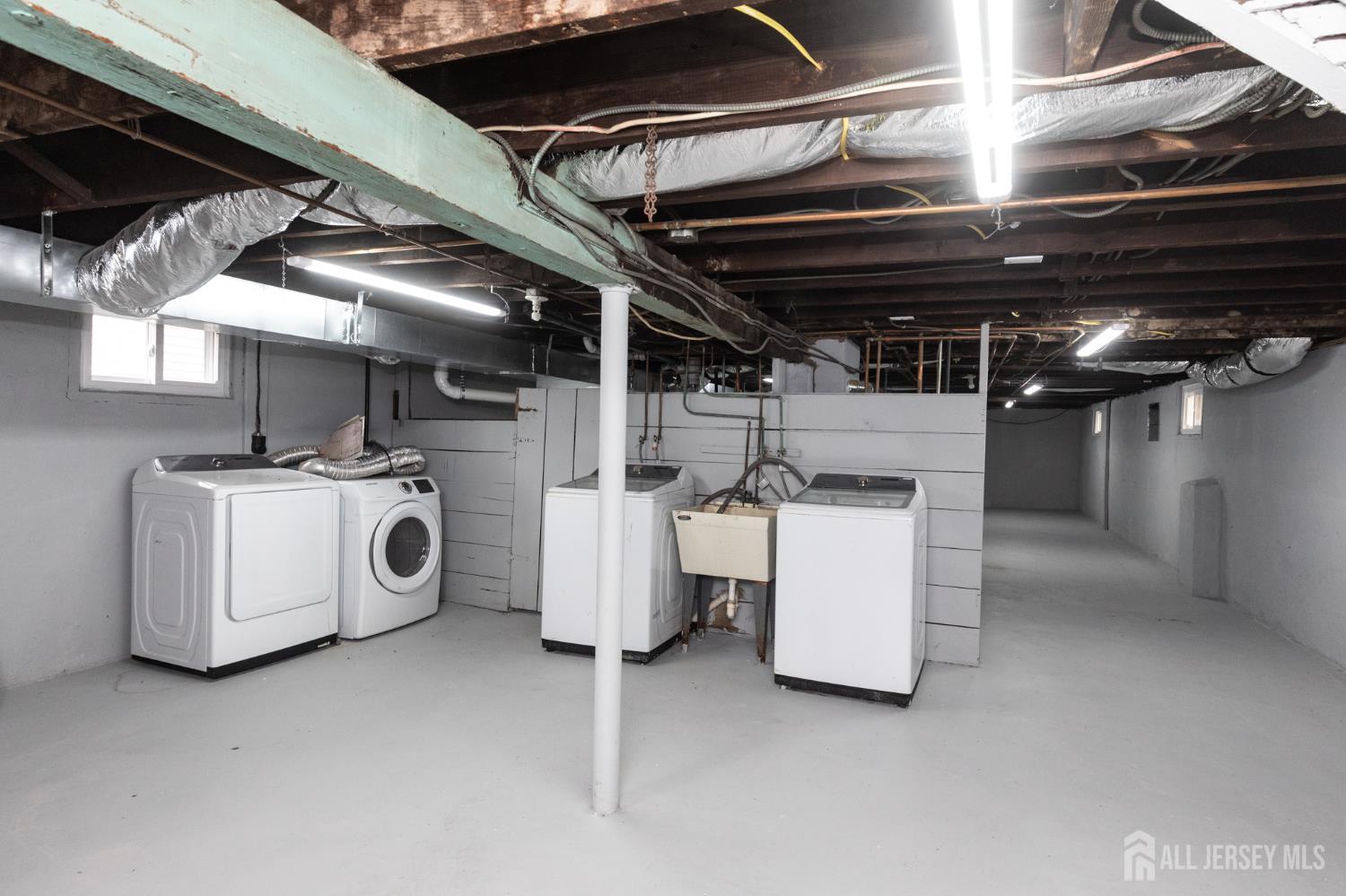 324 Harper Place Highland Park NJ 08904
