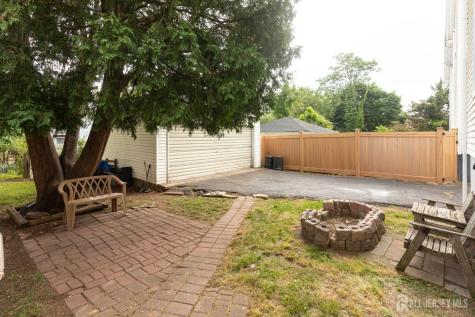 324 Harper Place Highland Park NJ 08904
