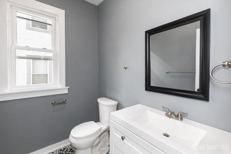 324 Harper Place Highland Park NJ 08904