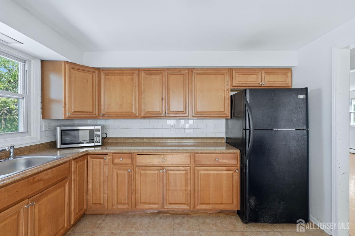10 N Washington Avenue N Colonia NJ 07067