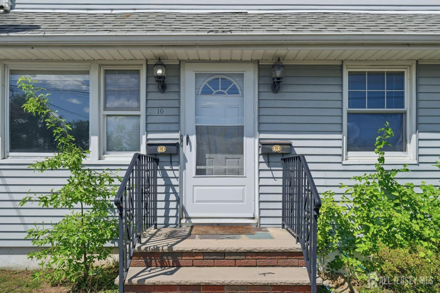10 N Washington Avenue N Colonia NJ 07067