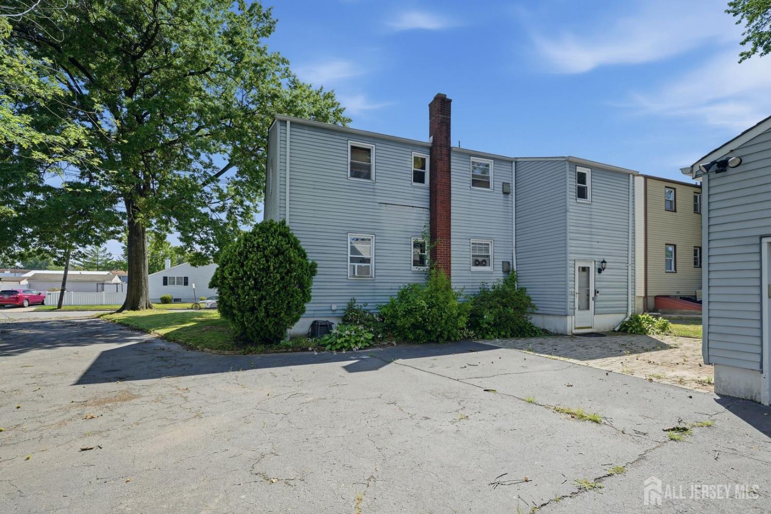 10 N Washington Avenue N Colonia NJ 07067