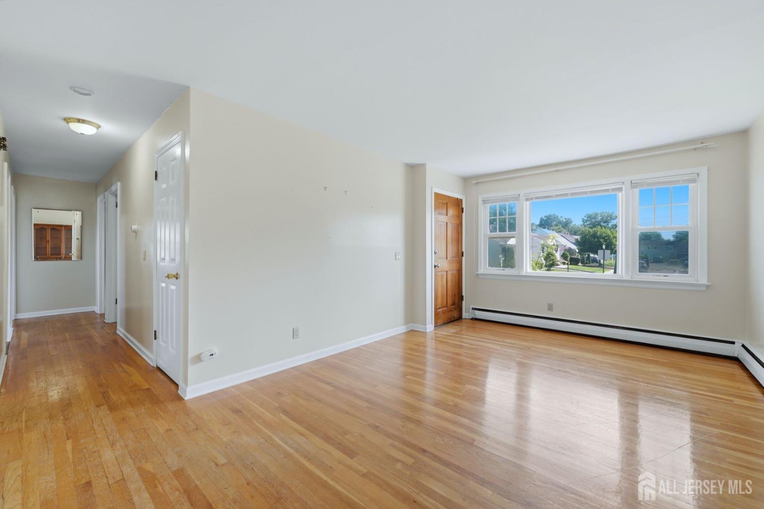 10 N Washington Avenue N Colonia NJ 07067