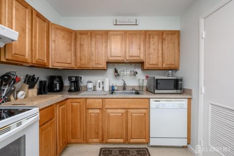 127 Chaucer Road Mount Laurel NJ 08054