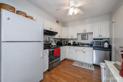 127 Chaucer Road Mount Laurel NJ 08054