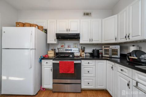 127 Chaucer Road Mount Laurel NJ 08054