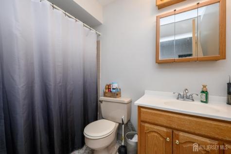 127 Chaucer Road Mount Laurel NJ 08054