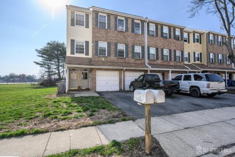 127 Chaucer Road Mount Laurel NJ 08054