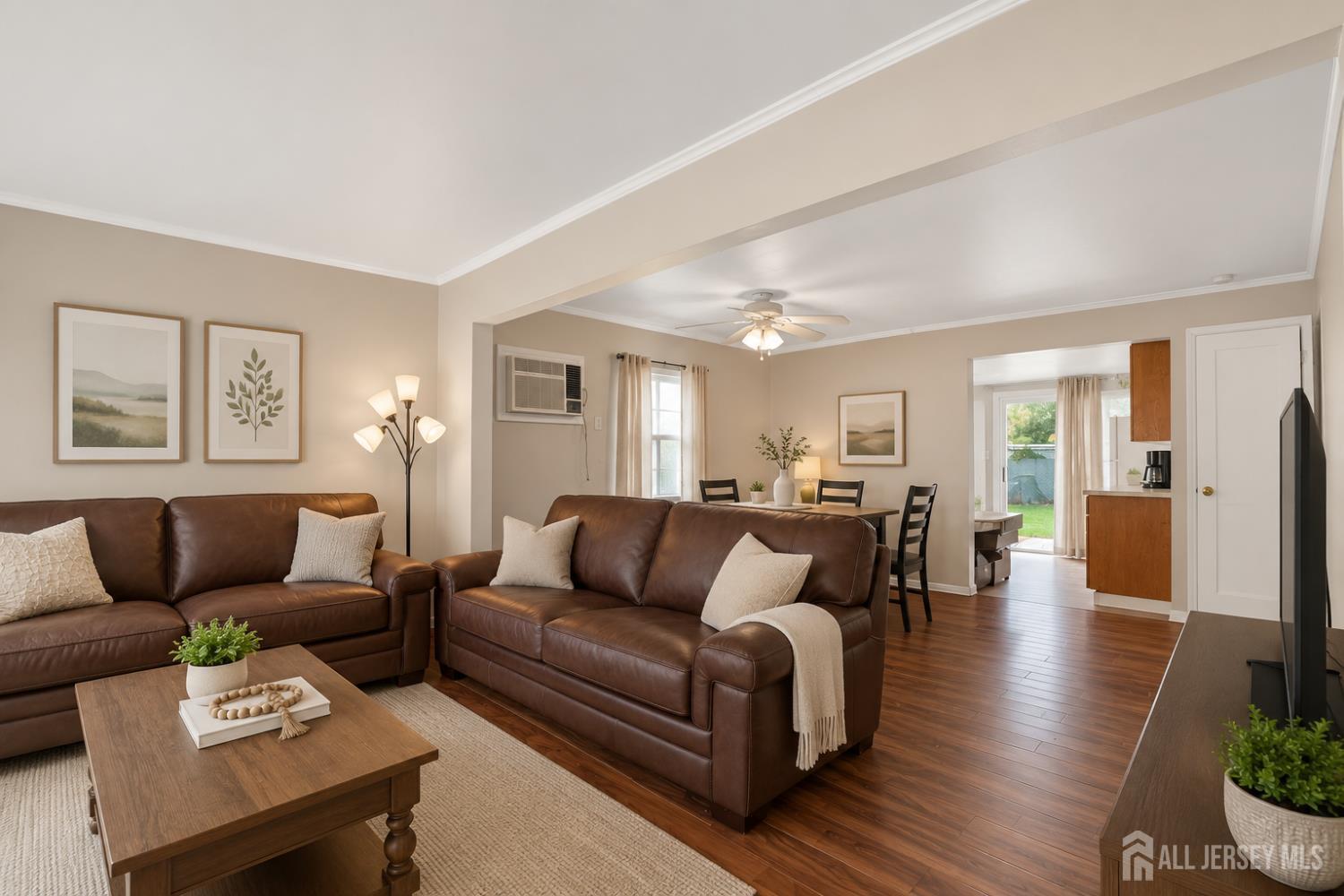 24 Hillcrest Avenue Edison NJ 08817
