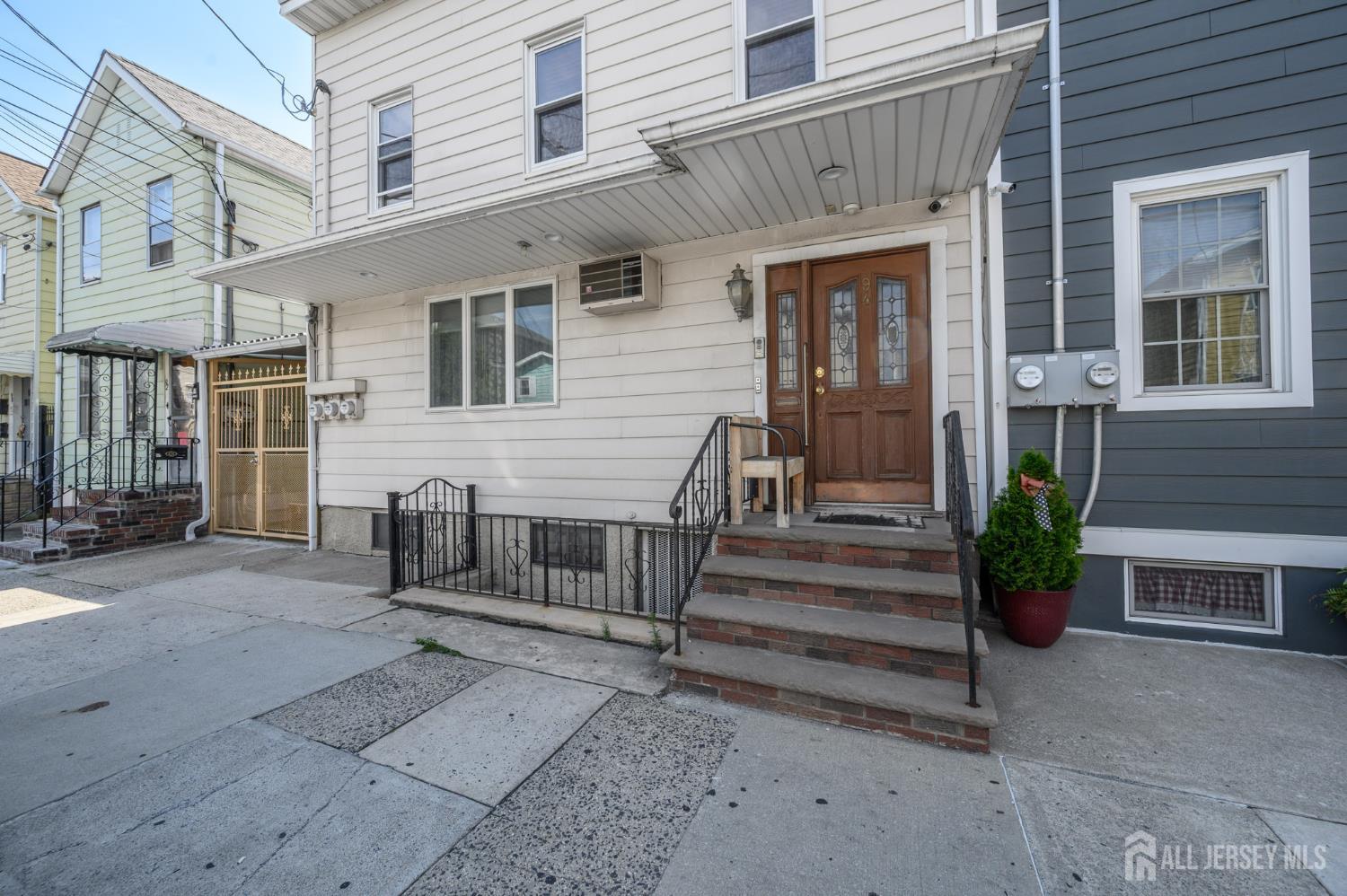 94 Van Buren Street Newark NJ 07105